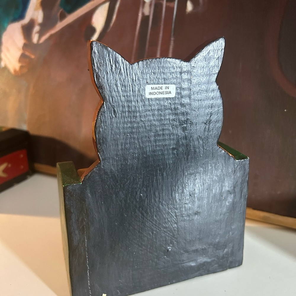 Wooden Cat Calendar with Blocks Made in Indonesia - Picture 8 of 13